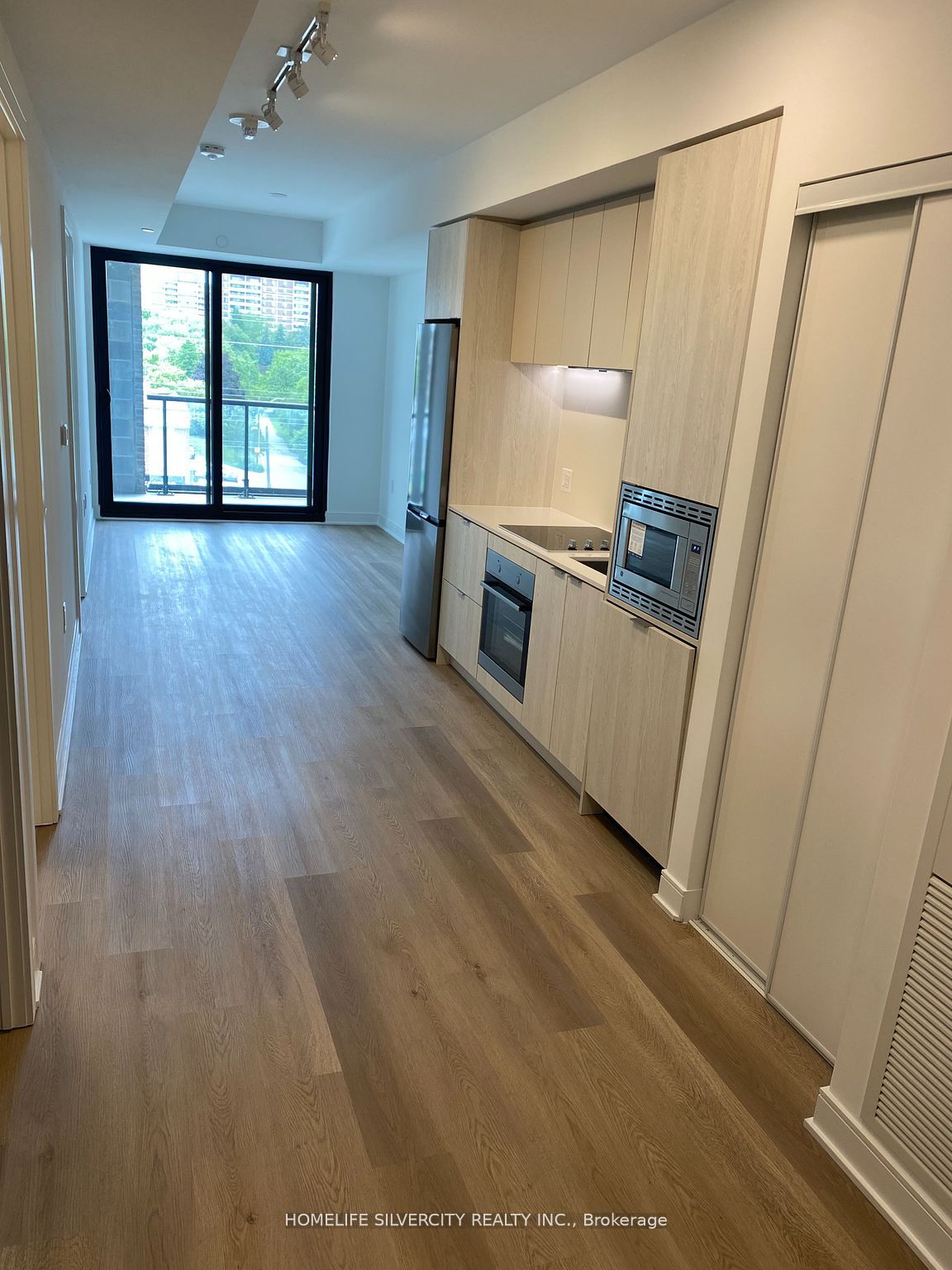 406-86 Dundas Street, Mississauga, ON, L5A 0B1 photo 2