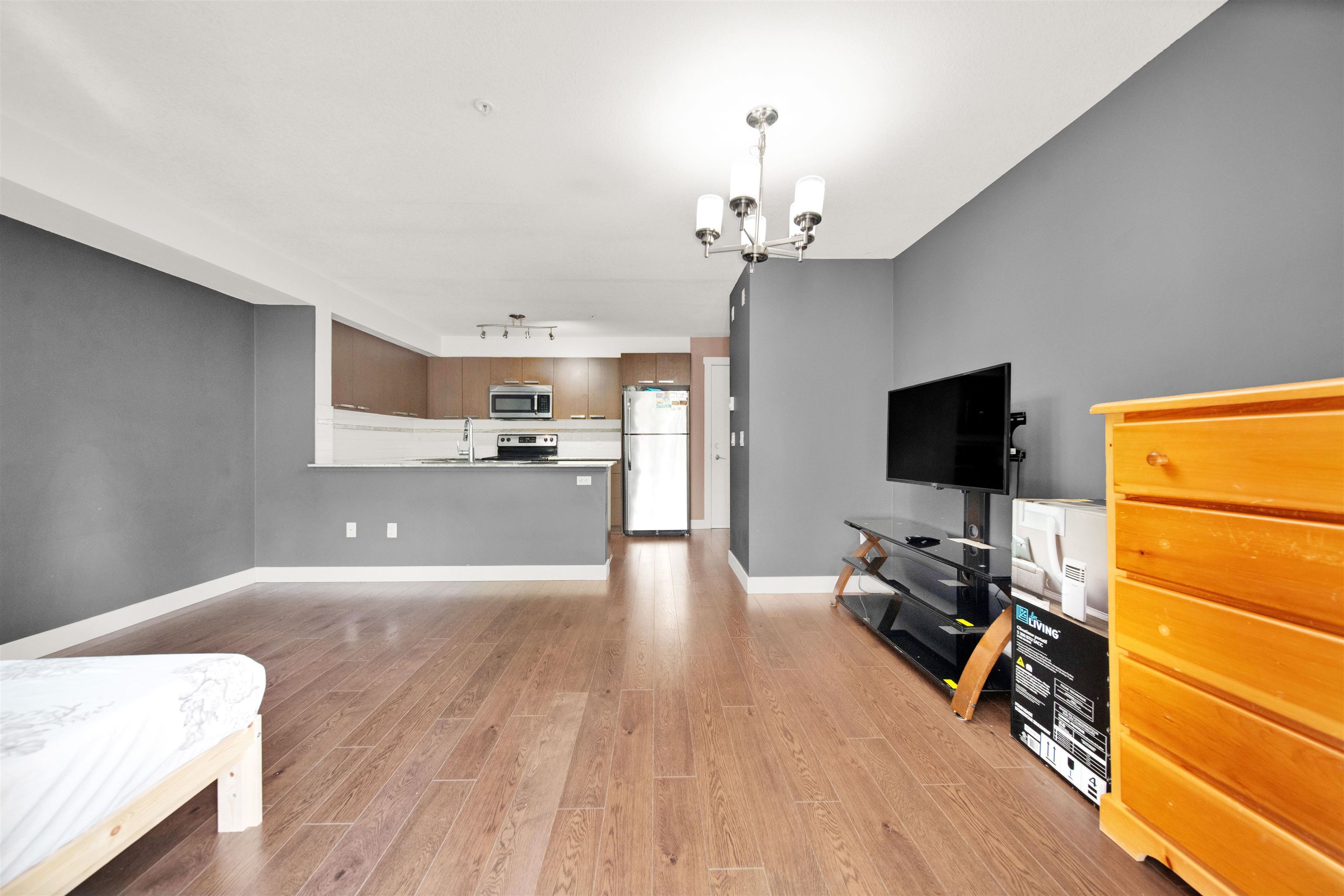 201-13883 Laurel Drive, Surrey, BC, V3T 1A8 photo 3