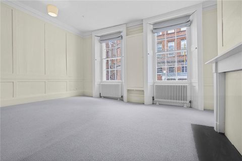 Great Ormond Street, London WC1N, Studio to rent