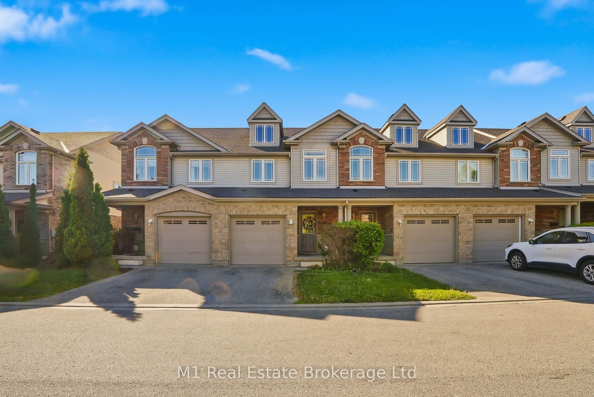 22 Lambeth Way, Guelph, ON, N1L 0H1