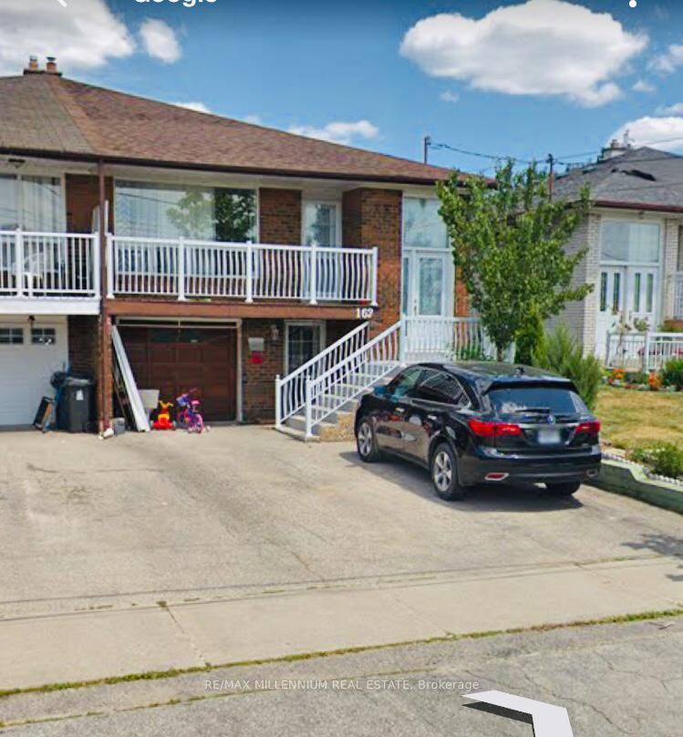 130 Ardwick Boulevard, Toronto, ON, M9M 1W2