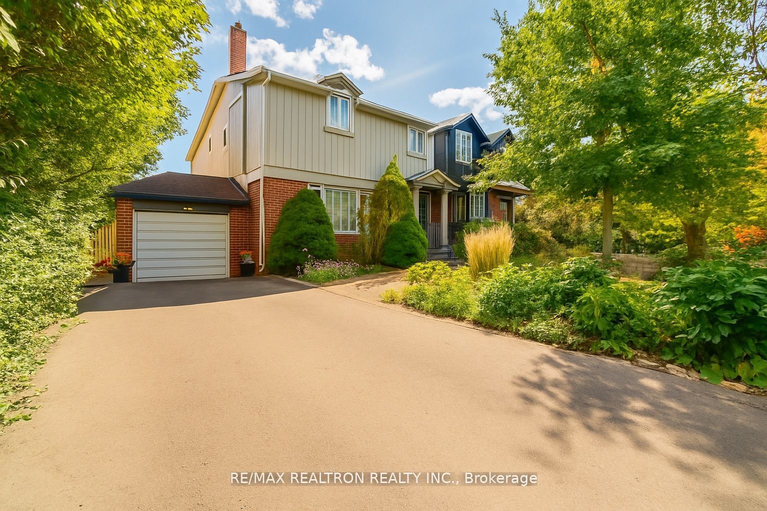 663 Woburn Avenue, Toronto, ON, M5M 1M2