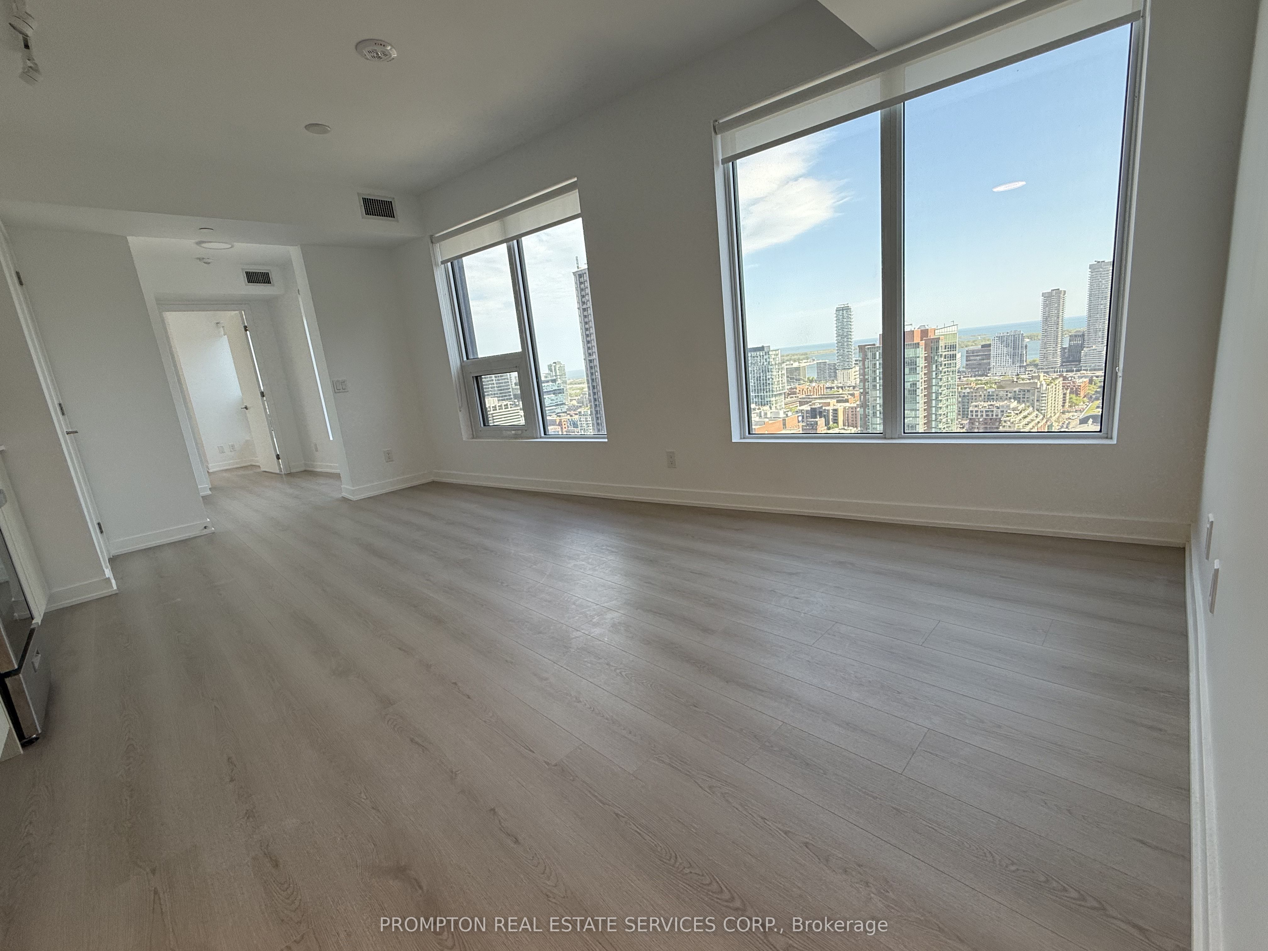 3206-100 Queen Street E, Toronto, ON, M5C 0B5 photo 3