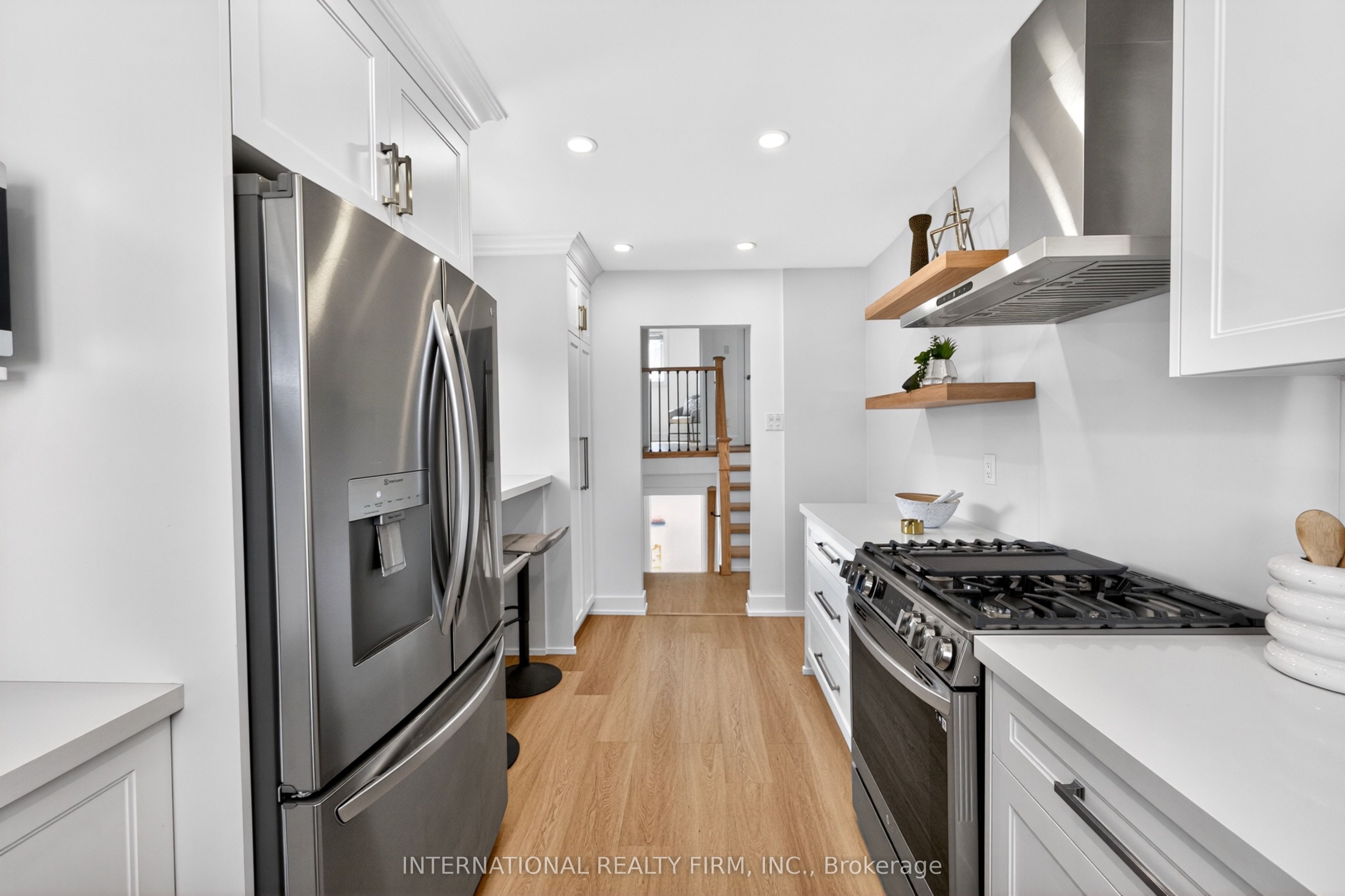 26 Dellbrook Crescent, Toronto, ON, M9L 1E2