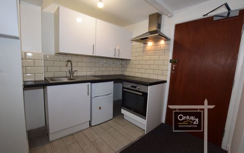 |Ref: R166590|, St Denys Road, Southampton SO17