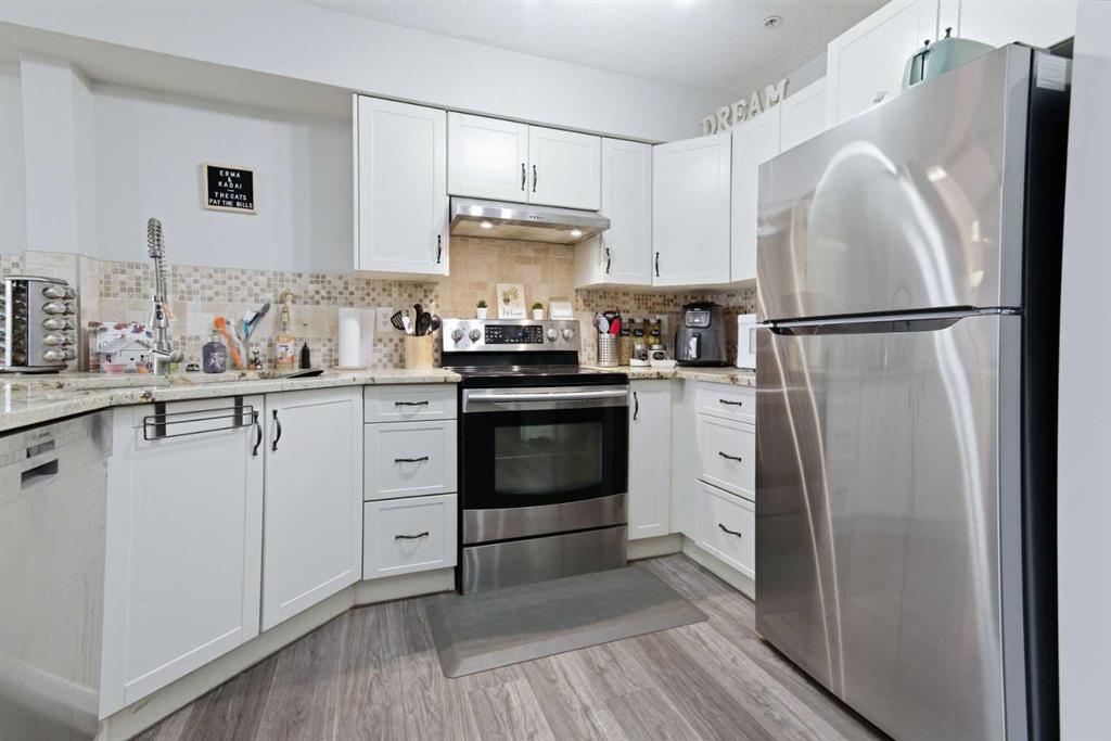 223-80 Kelloway Crescent, Red Deer, AB, T4P 4G7 photo 5