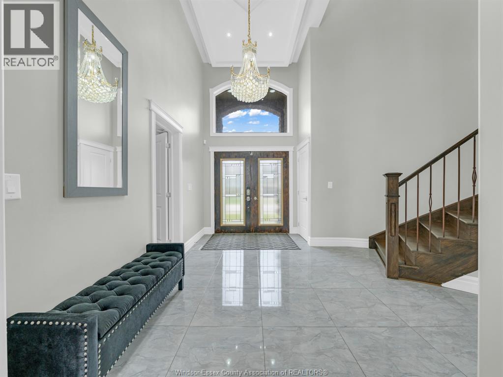 31 Heathview Trail, Leamington, ON, N8H0C5 photo 2