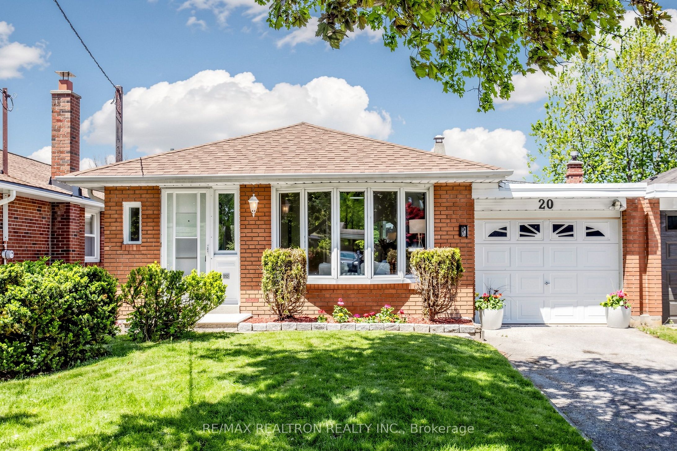 20 Doonaree Drive, Toronto, ON, M3A 1M4