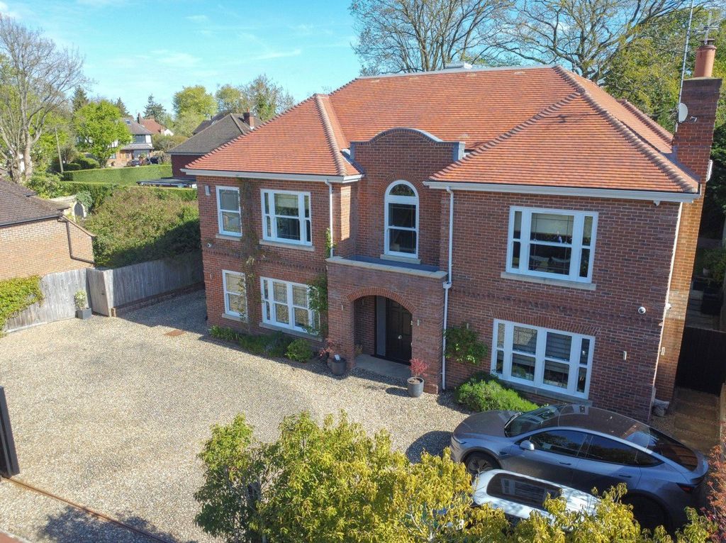 Additional image 29 of 5 bed detached house for saleAldenham Avenue, Radlett, Hertfordshire WD7