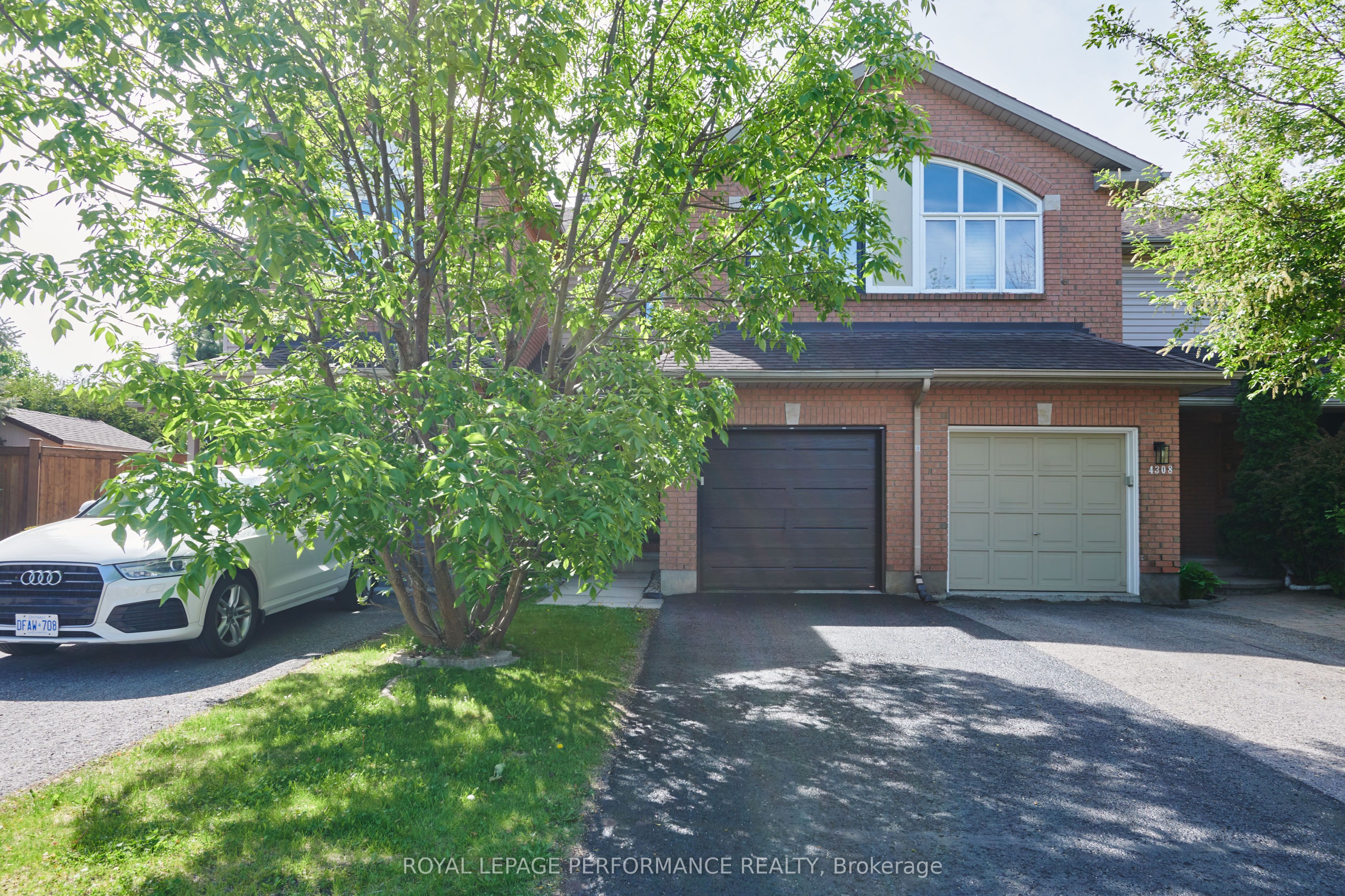 4310 Sunwood Crescent, Ottawa, ON, K1J 1B9