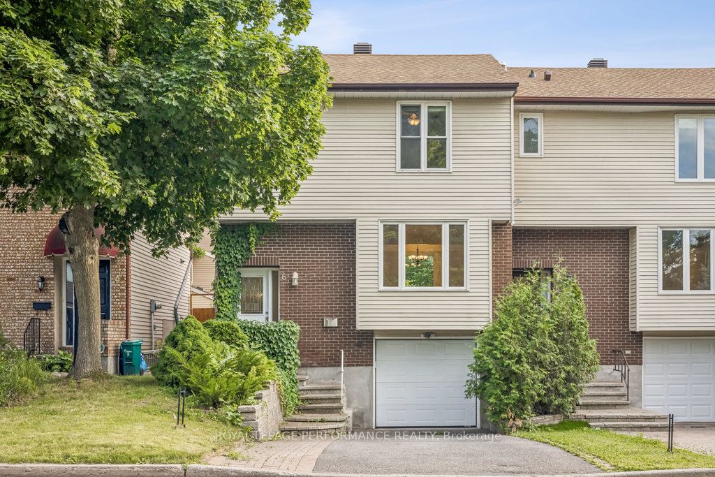 Additional image 2 of 6 Gillespie Crescent, Ottawa, ON, K1V 9X8