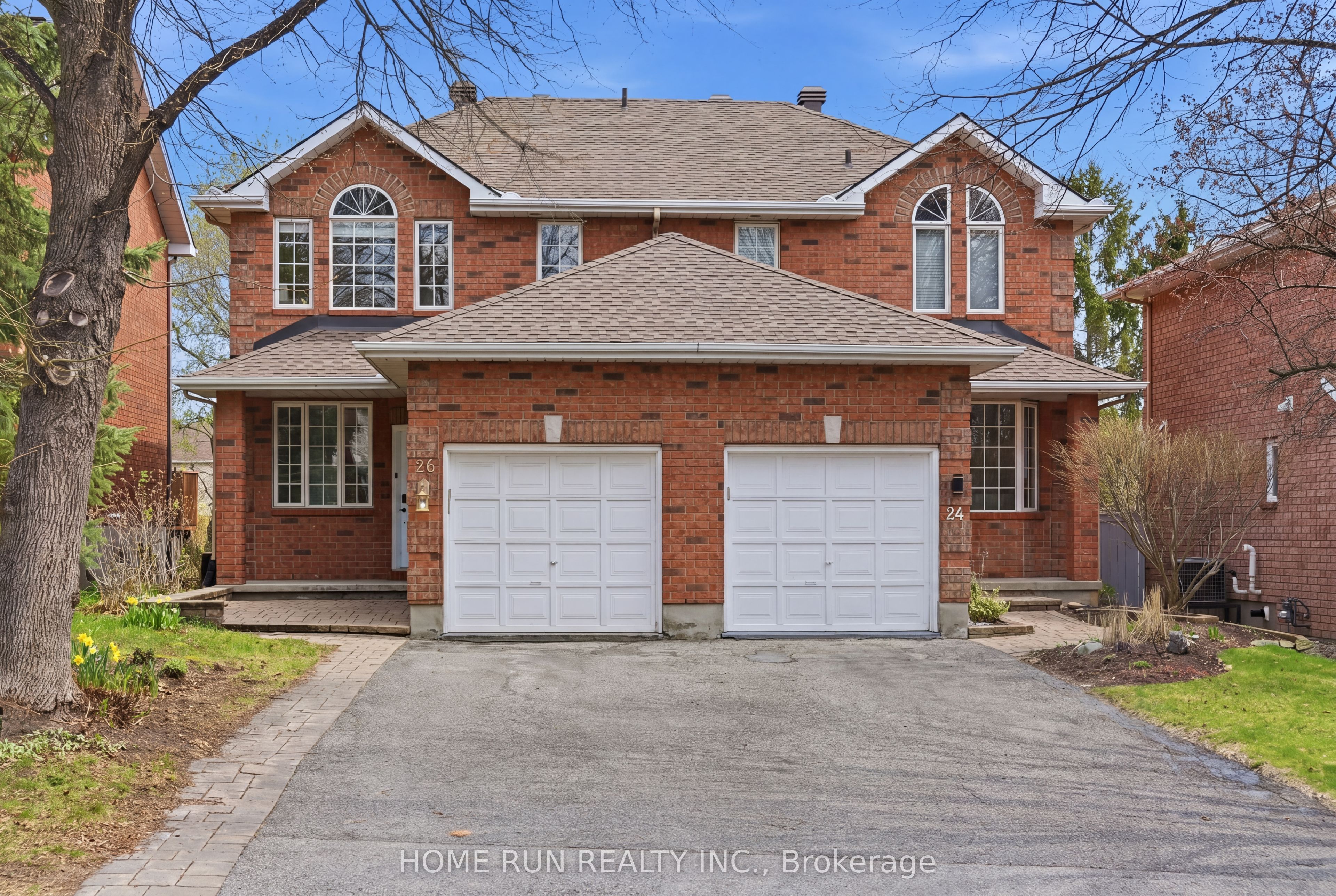 26 Highmont Court, Ottawa, ON, K2T 1B2