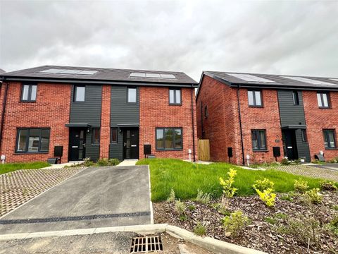 Cwm Y Lladron, Gorseinon, Swansea SA4, New home