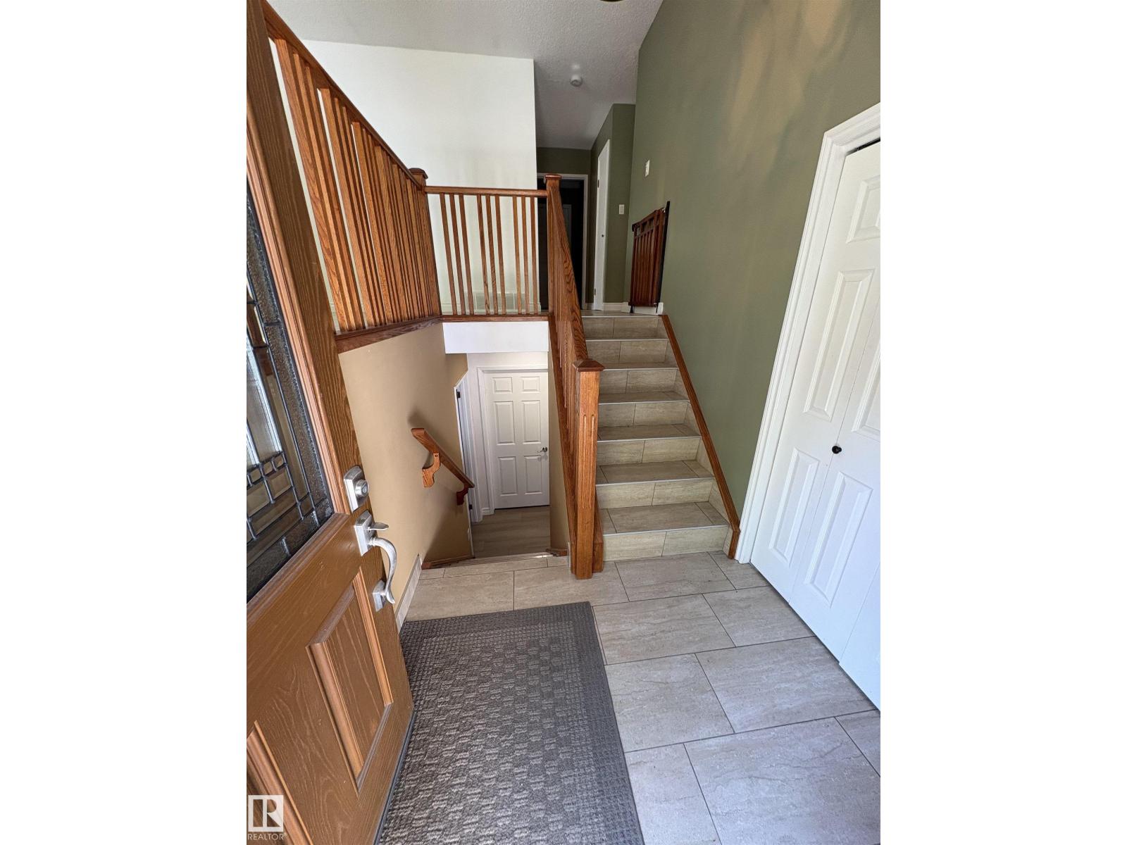 18 Flint Crescent, St. Albert, AB, T8N1Y8 photo 4