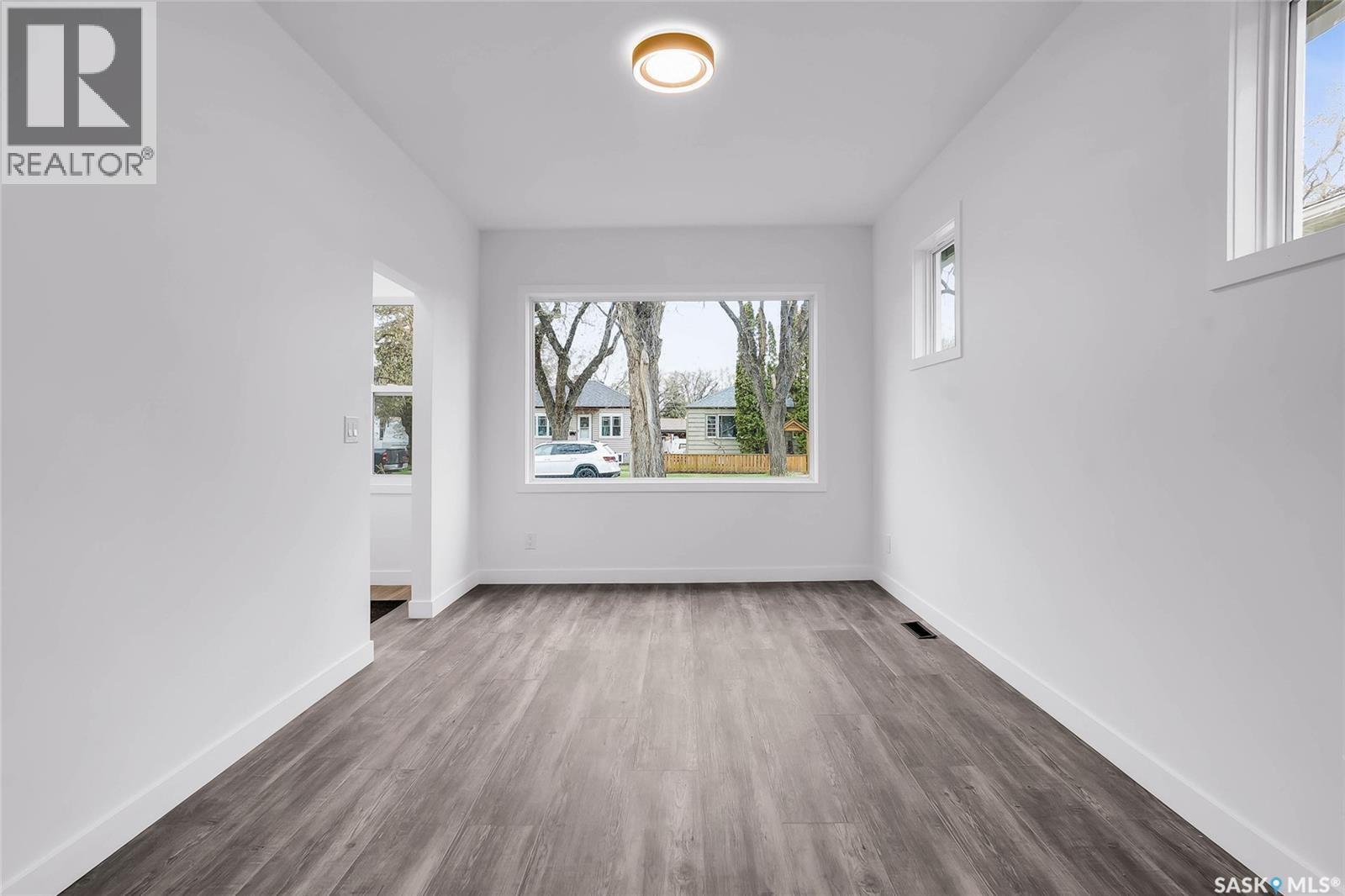Additional image 6 of 1230 E Avenue N, Saskatoon, SK, S7L1T4