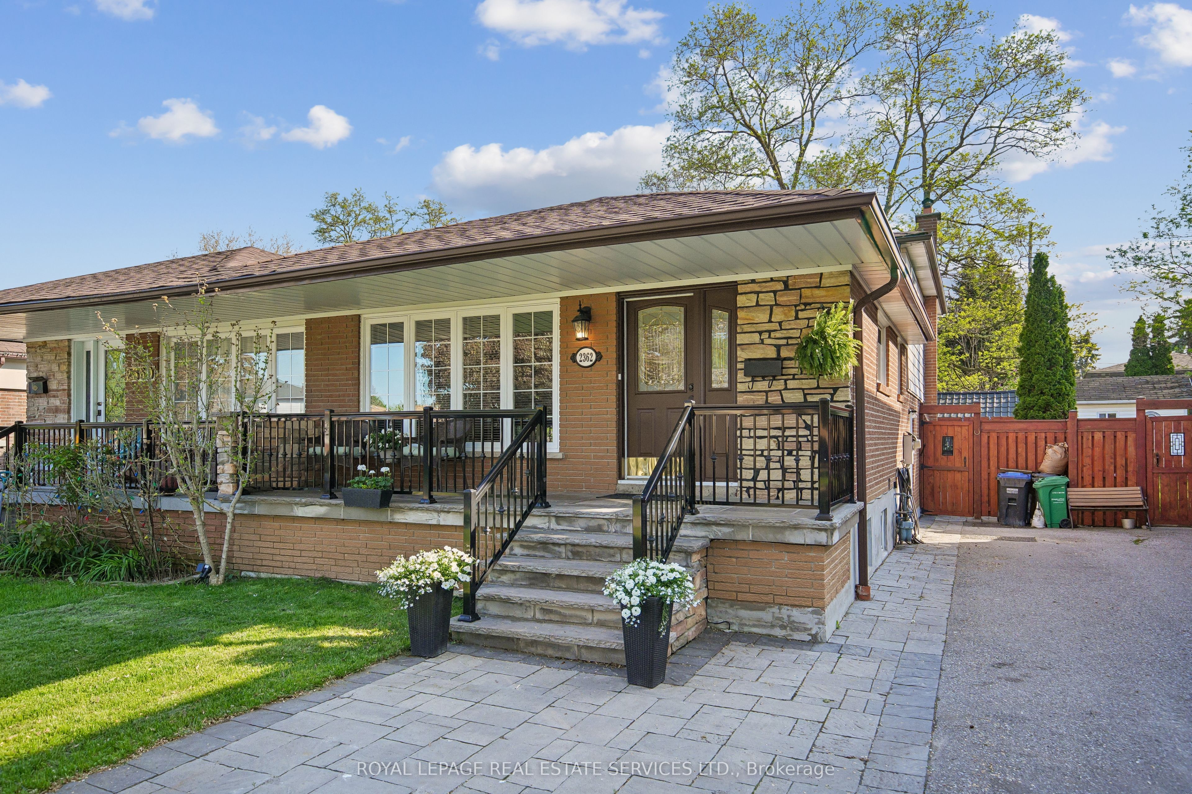 Additional image 2 of 2362 Gareth Road, Mississauga, ON, L5B 1Z5