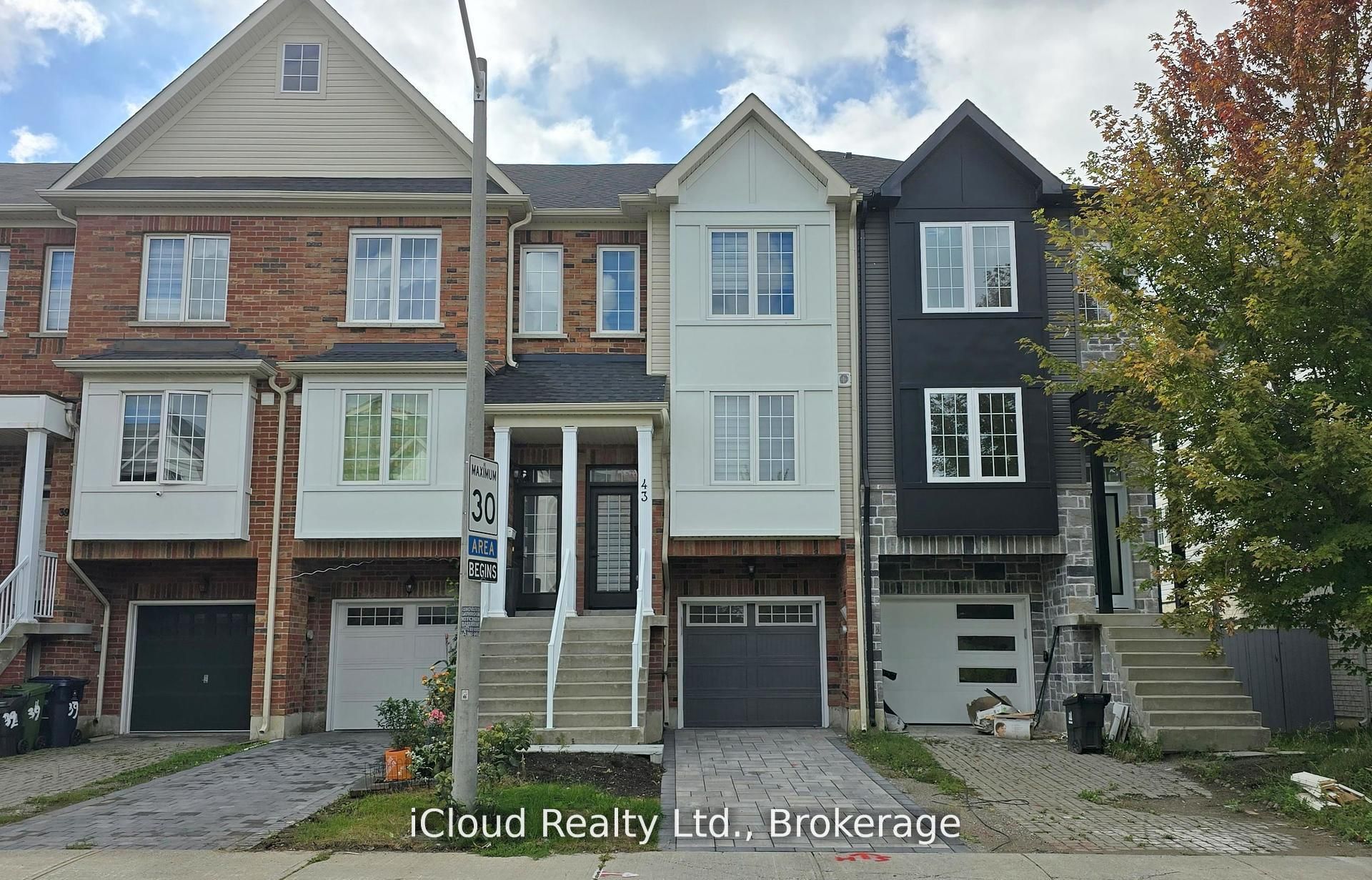 43 Mantello Drive, Toronto, ON, M3J 0H6