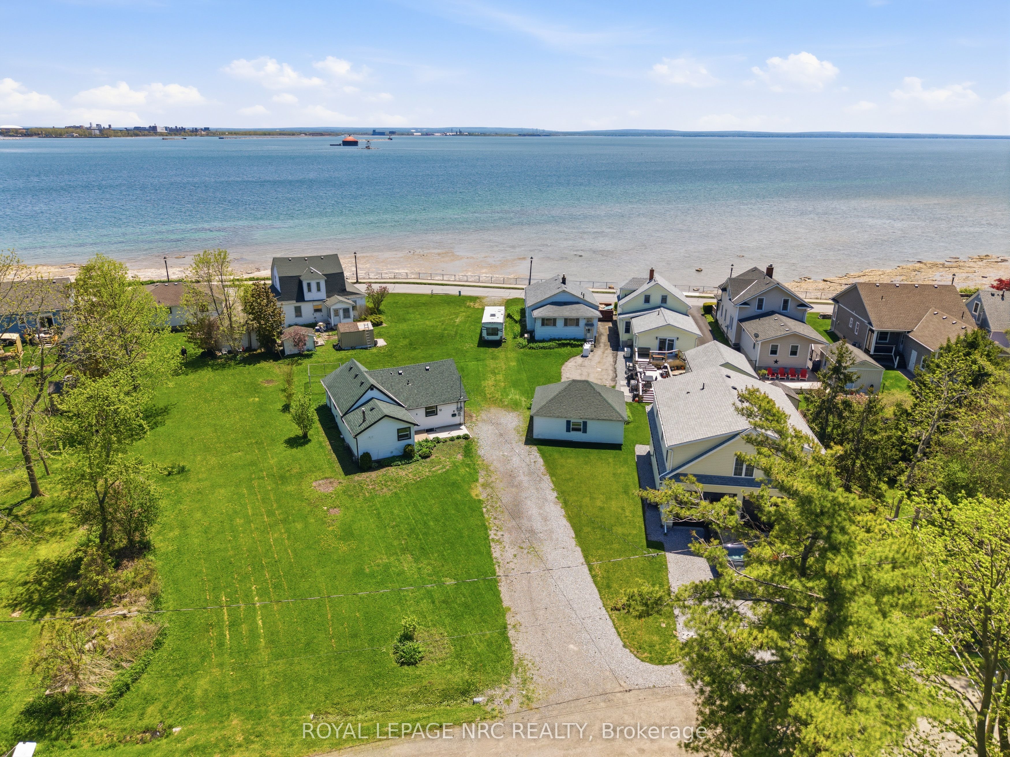 11 White Avenue, Fort Erie, ON, L2A 1C6 photo 5