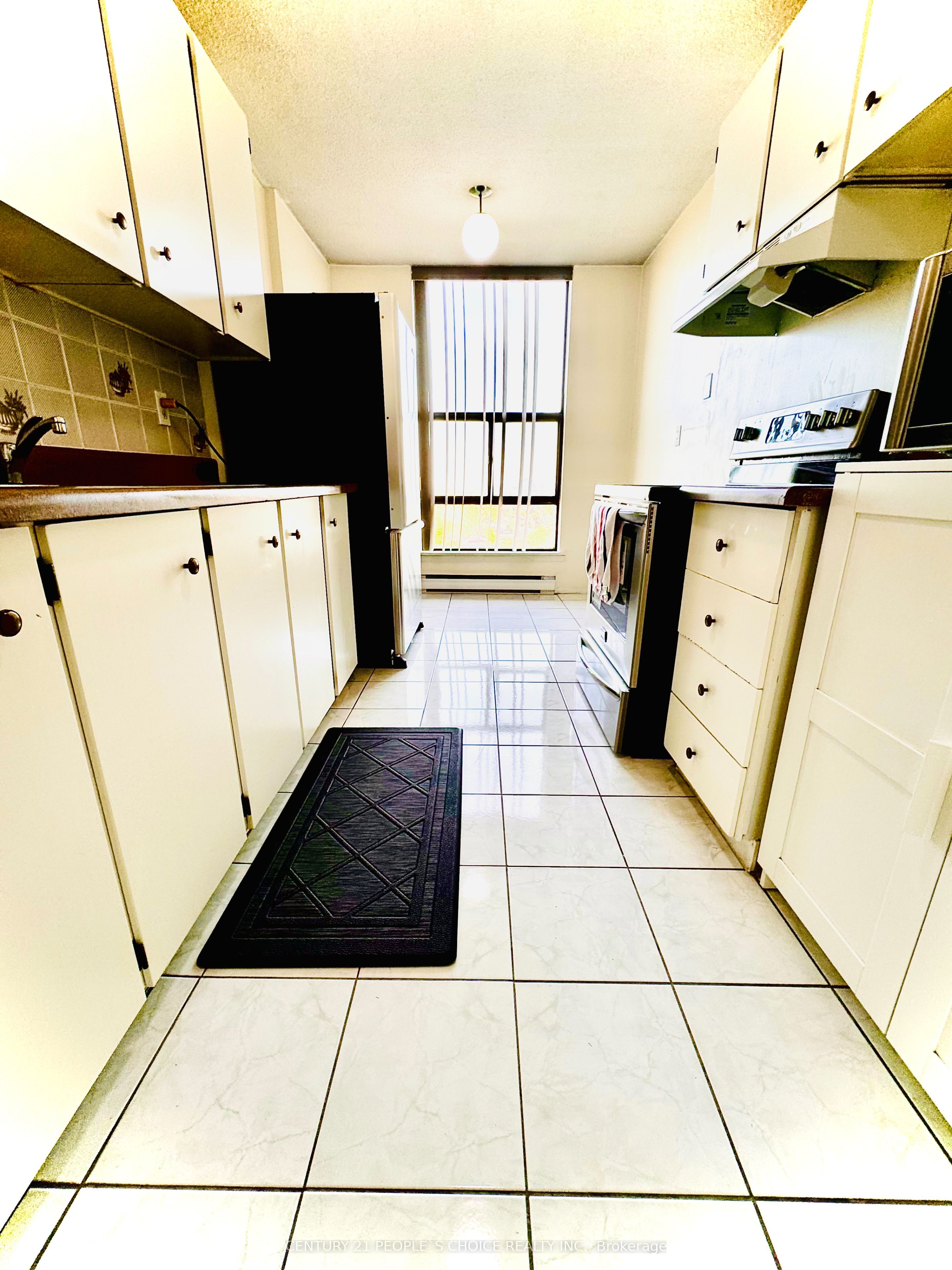 1205-21 Knightsbridge Road, Brampton, ON, L6T 3Y1 photo 4