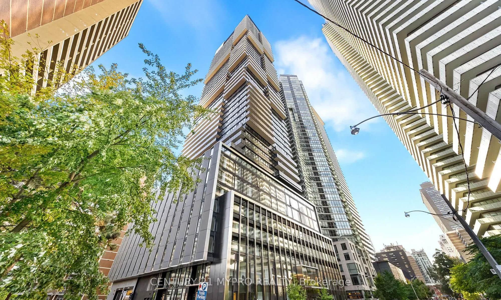 2308-55 Charles Street E, Toronto, ON, M4Y 0J1