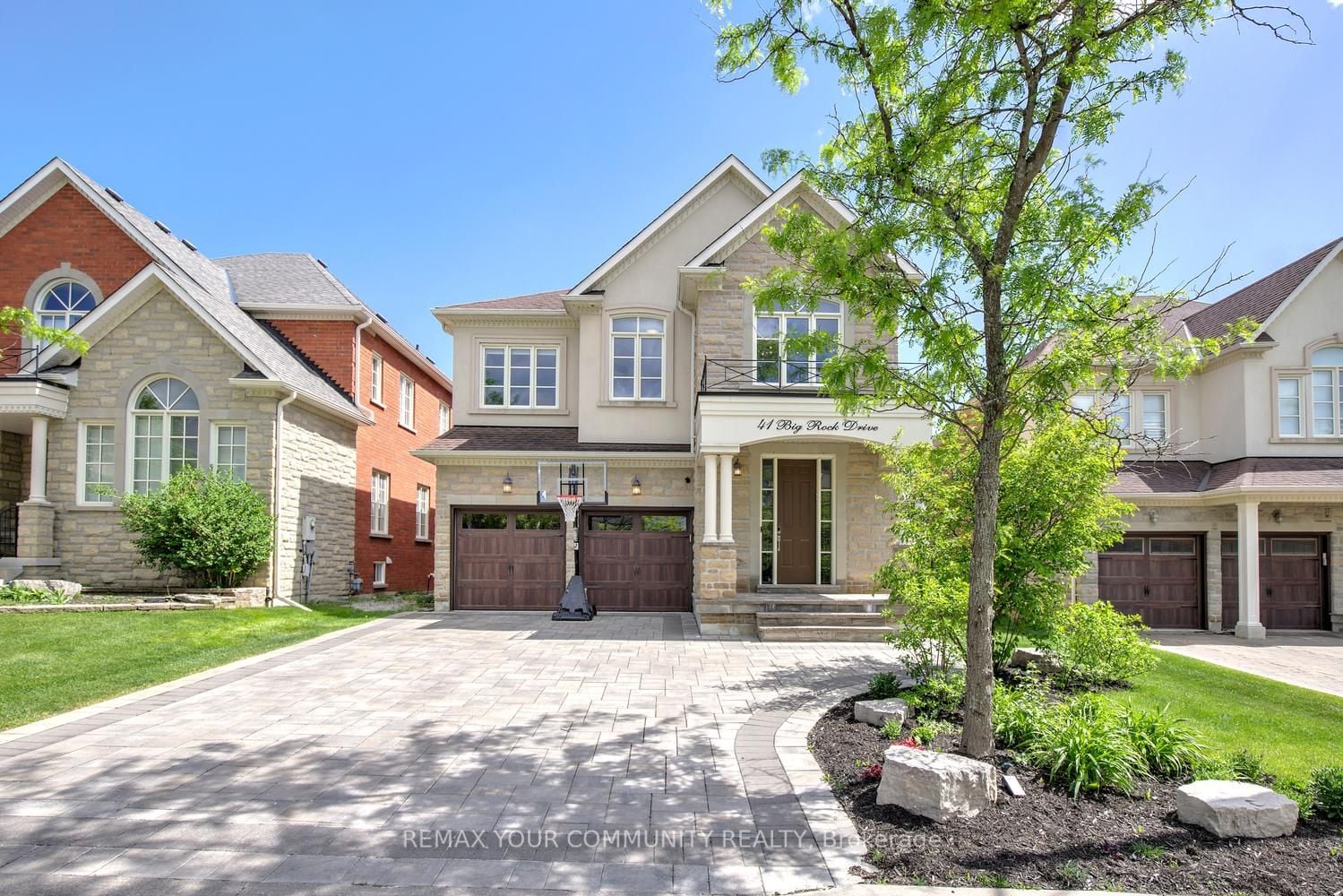 41 Big Rock Drive, Vaughan, ON, L6A 0Z4