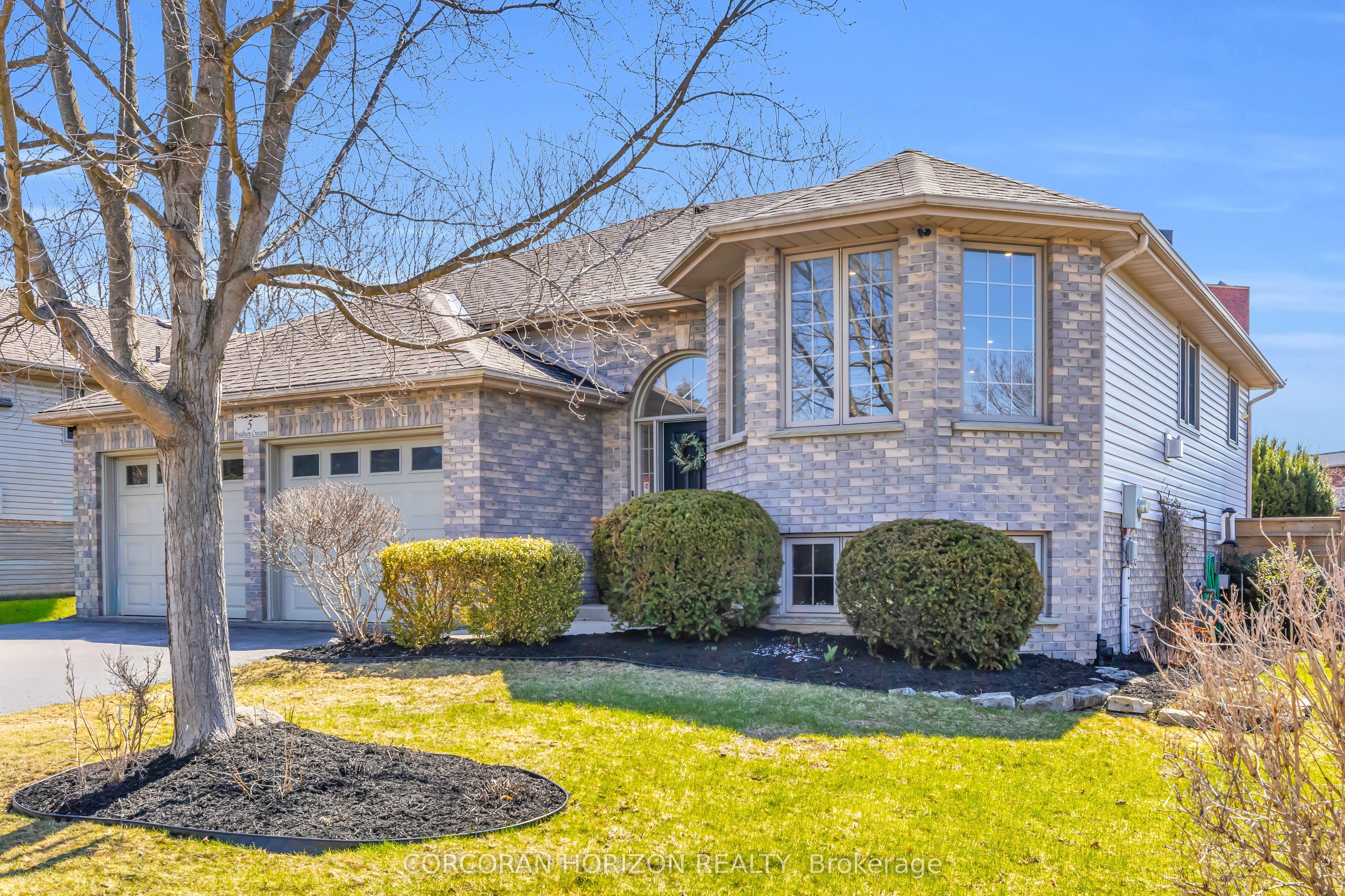 5 Bradbury Crescent, Brant, ON, N3L 4E1 photo 3