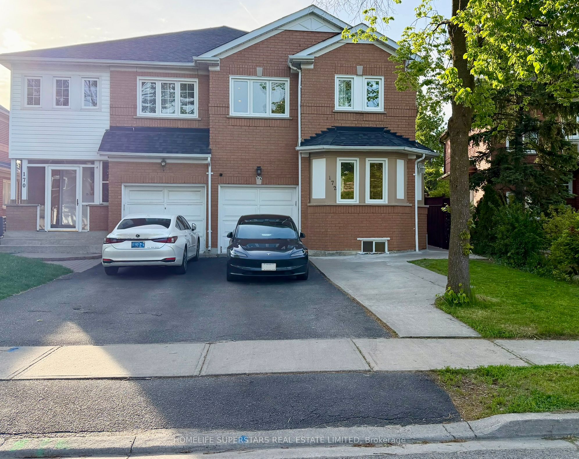 172 Rainforest Drive N, Brampton, ON, L6R 1A4