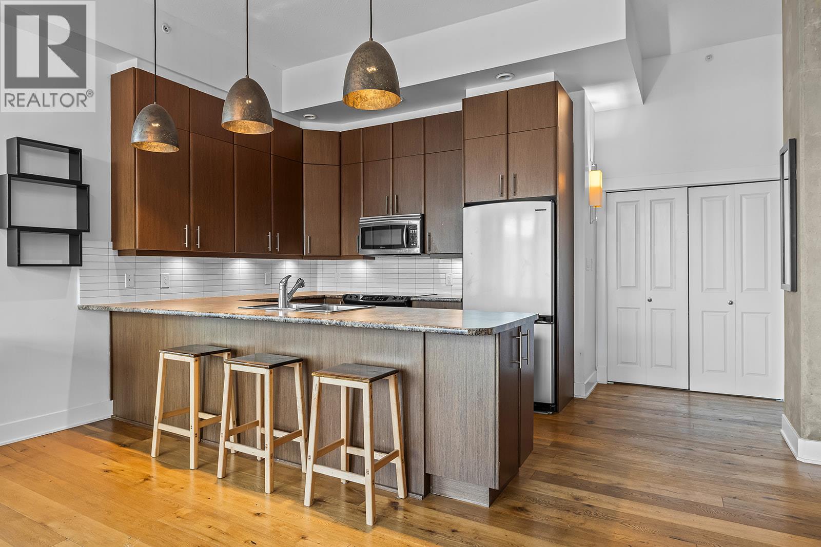Additional image 3 of 204-1329 Ellis Street, Kelowna, BC, V1Y9X5