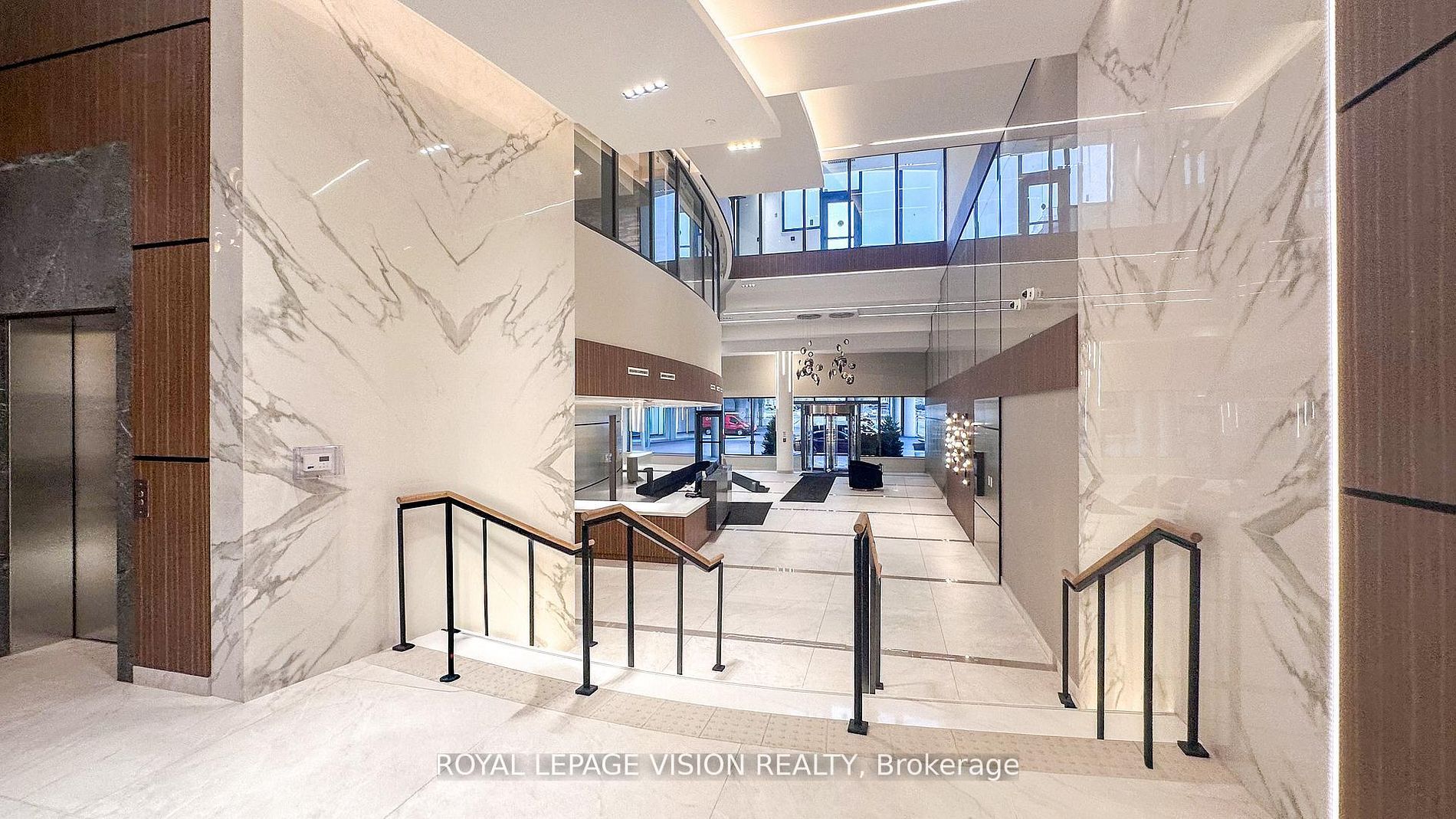 426-5105 Hurontario Street, Mississauga, ON, L4Z 3X7