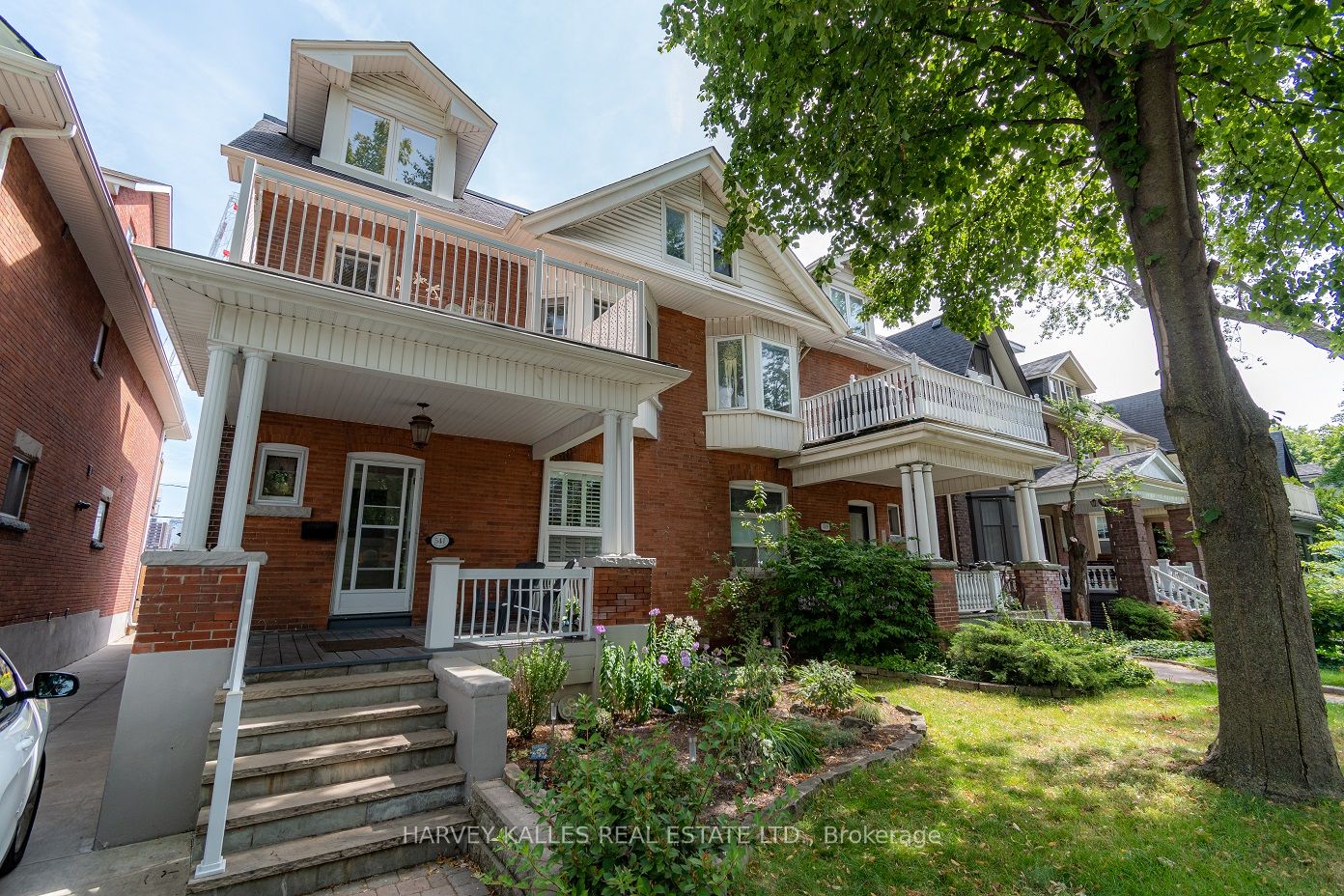 2nd & 3rd fl-541 Palmerston Boulevard, Toronto, ON, M6G 2P4