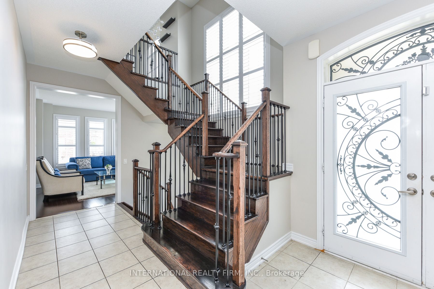 578 Dougall Avenue, Caledon, ON, L7C 3Z4 photo 3
