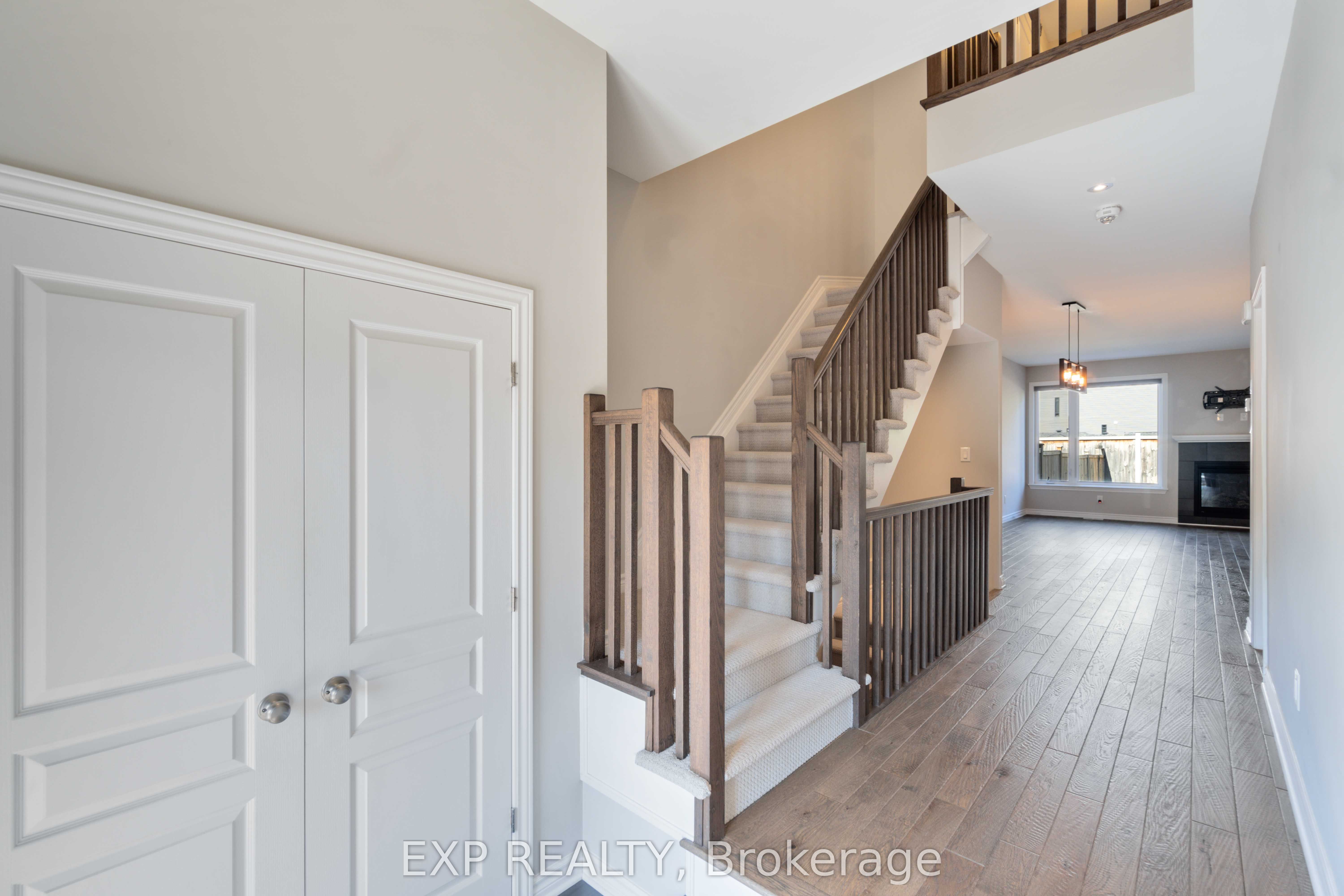 760 Carnelian Crescent, Ottawa, ON, K1X 0A8 photo 4