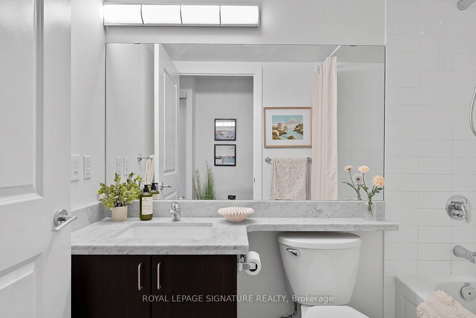 Additional image 6 of 412-131 Upper Duke Crescent, Markham, ON, L6G 0C9