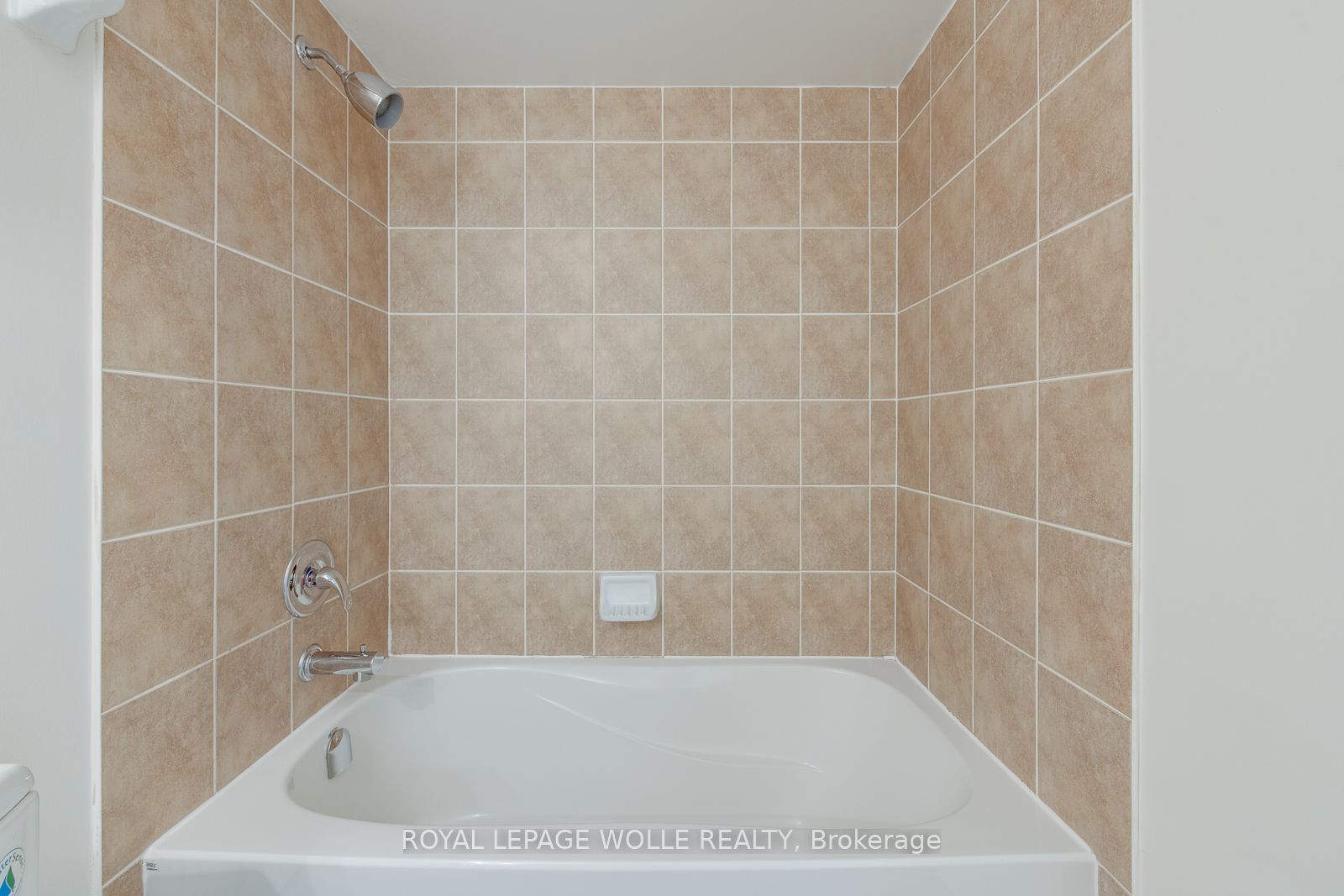 Additional image 6 of 2251-25 Viking Lane, Toronto, ON, M9B 0A1