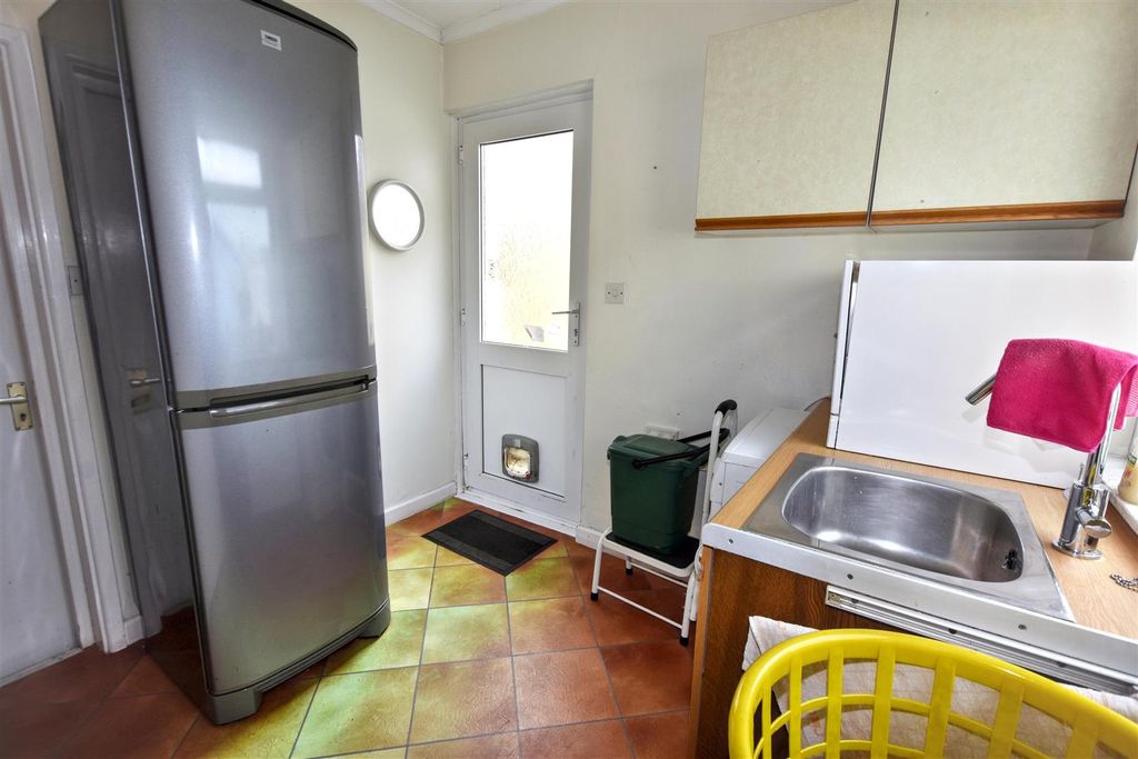 Additional image 9 of 3 bed detached bungalow for saleAlbany Gardens, Redruth TR15