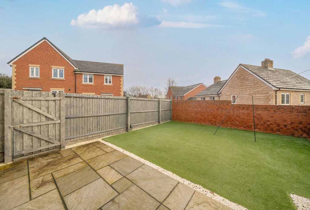 Additional image 6 of 3 bed detached house for saleFisher Close, Midsomer Norton, Radstock, Somerset BA3