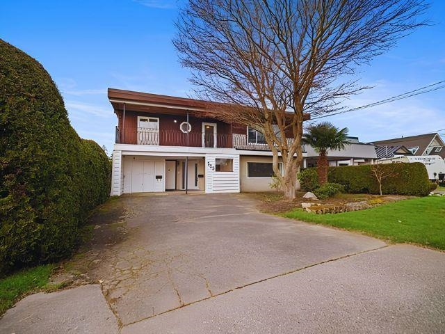 225 67a Street, Delta, BC, V4L 1L2