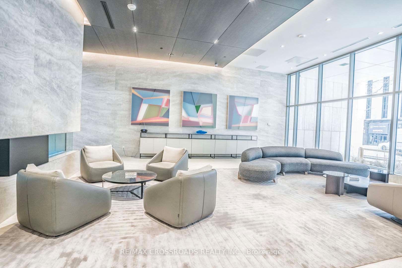 Additional image 3 of 1404-2221 Yonge Street, Toronto, ON, M4S 0B4