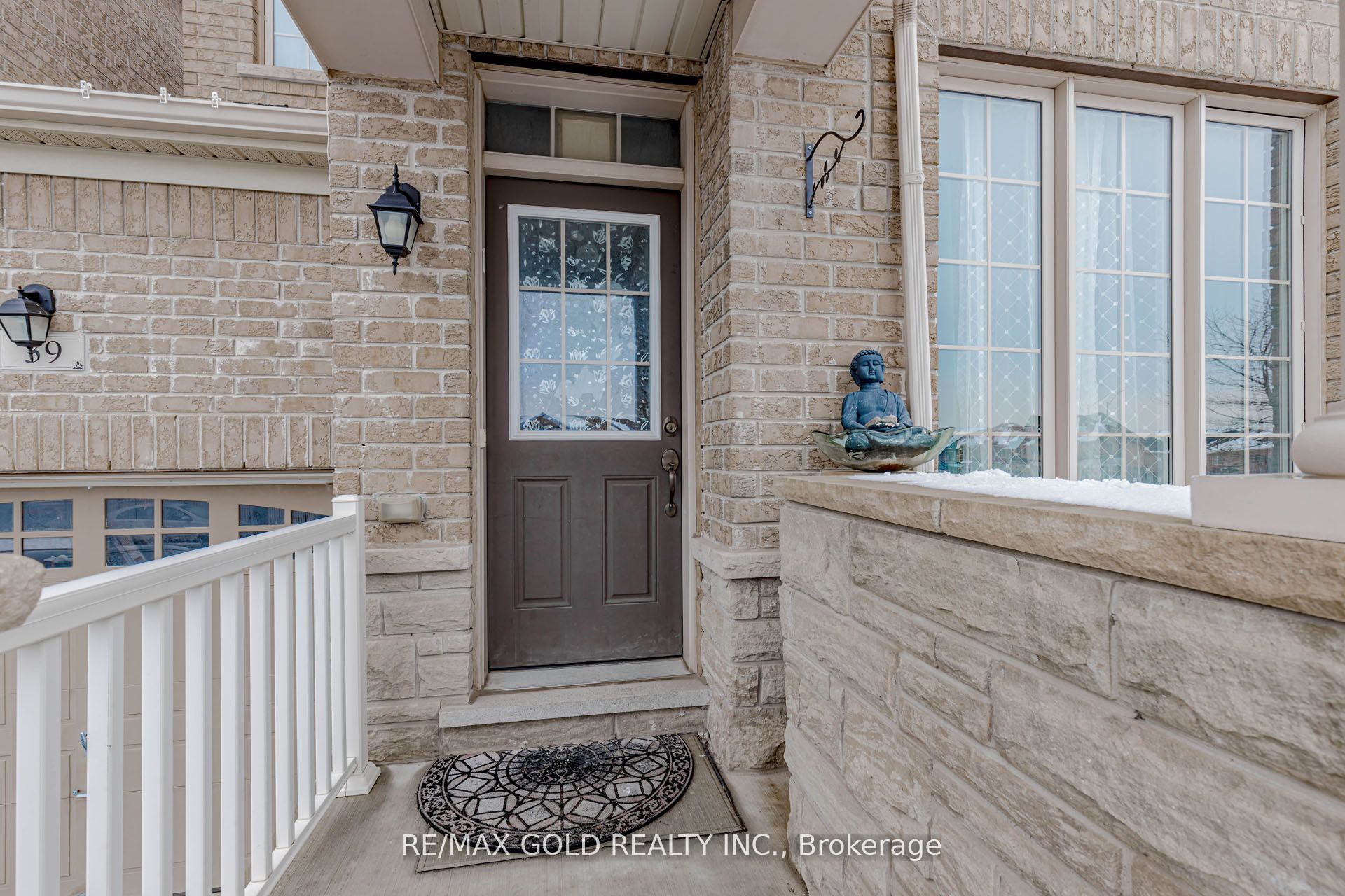 39 Chesterwood Crescent, Brampton, ON, L6Y 0Z4 photo 5