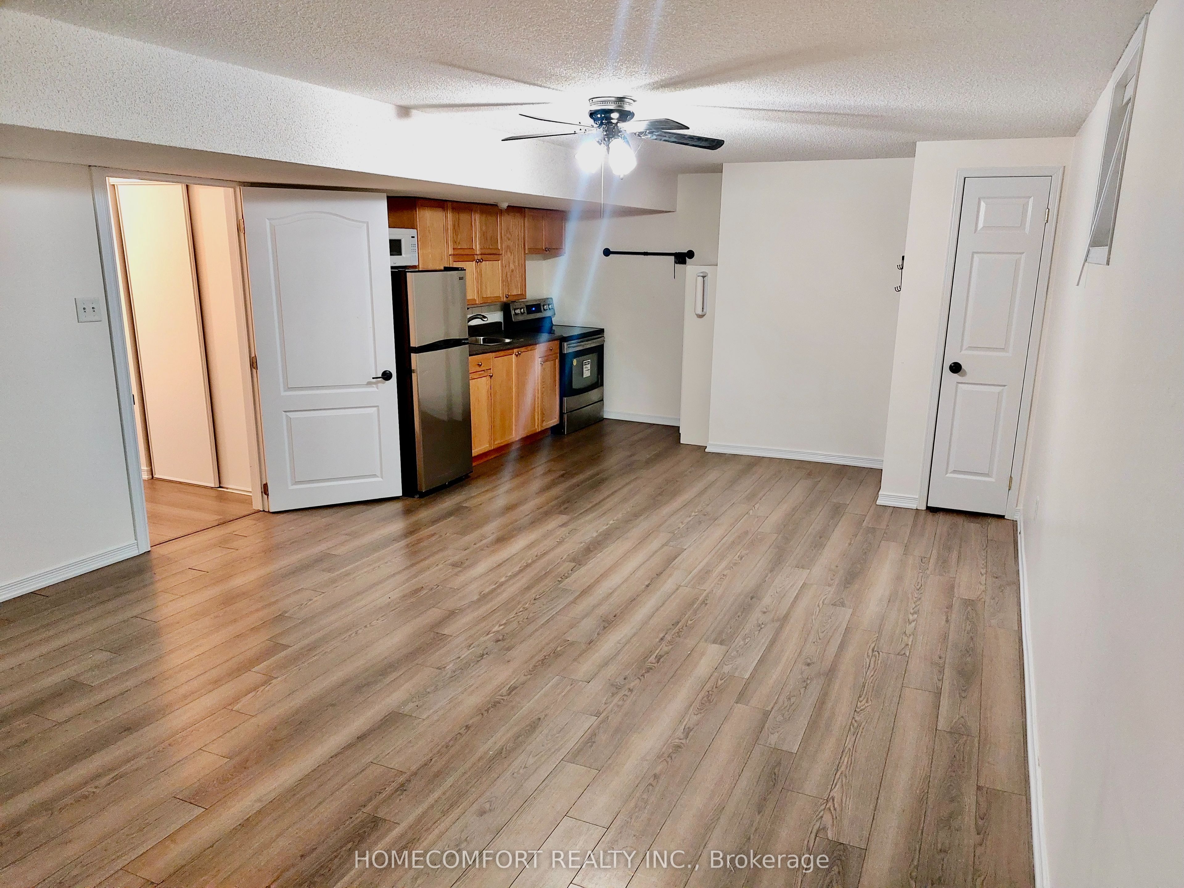 Lower-11 Catherine Drive, Barrie, ON, L4N 0Y5 photo 2