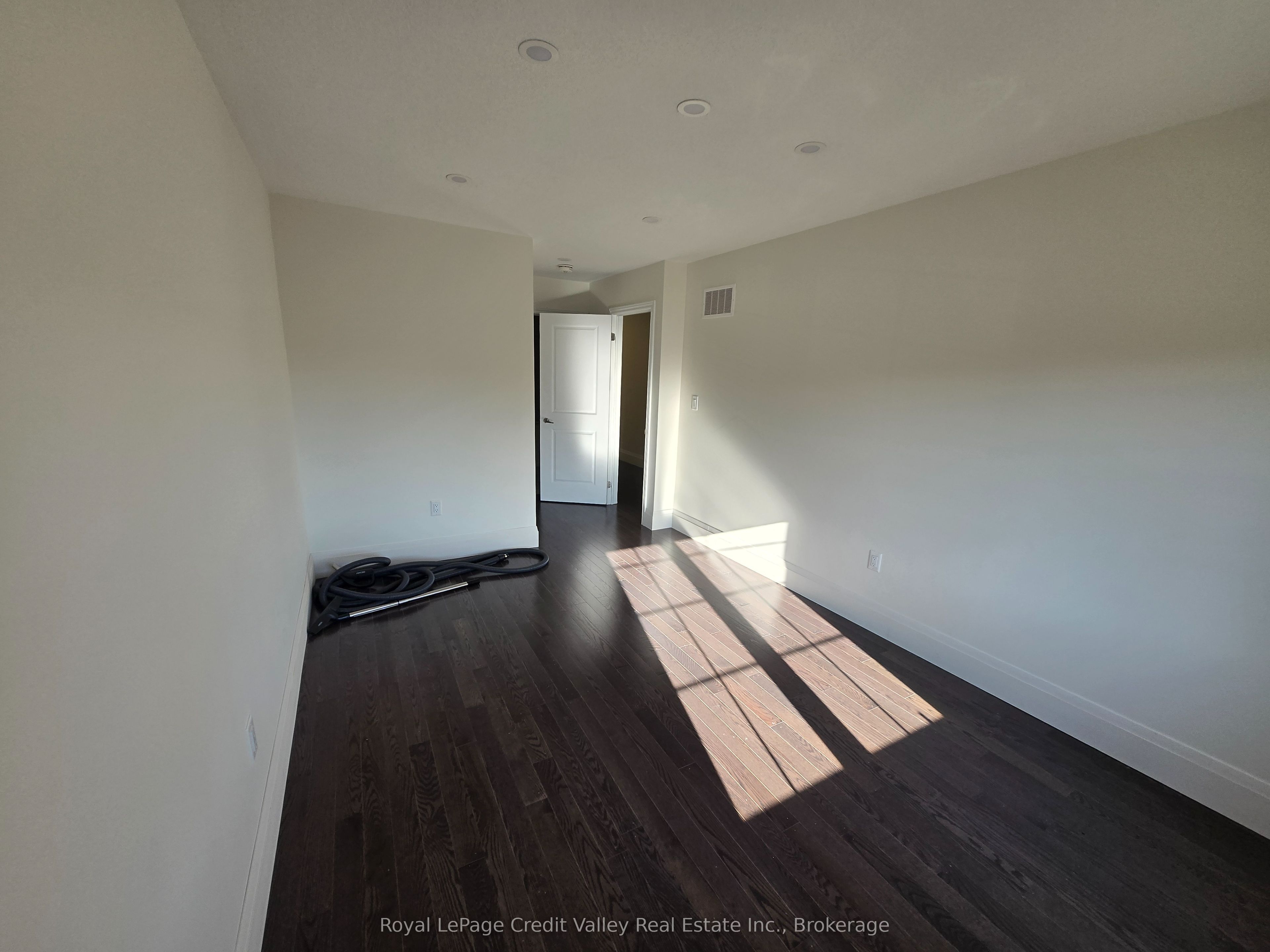 Additional image 6 of 2207 Lozenby Street, Innisfil, ON, L9S 0M9