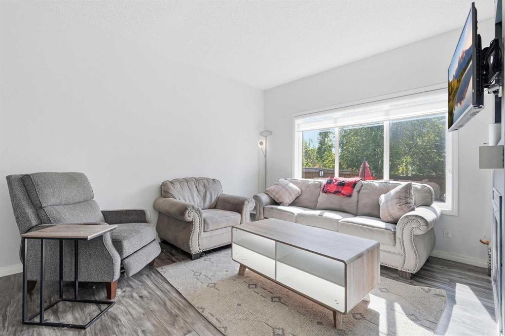 17 Mahogany Terrace SE, Calgary, AB, T3M 0R5 photo 4