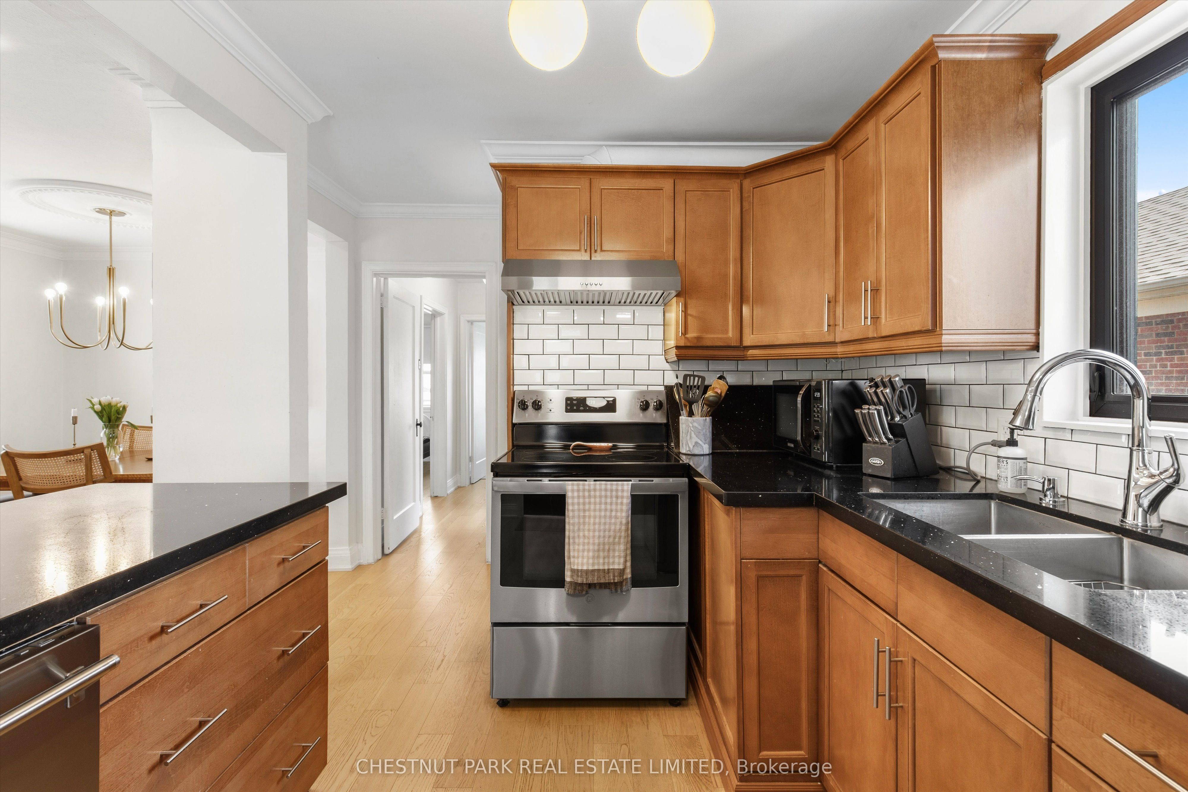 Additional image 4 of 123 Wesley Street, Toronto, ON, M8Y 2W9