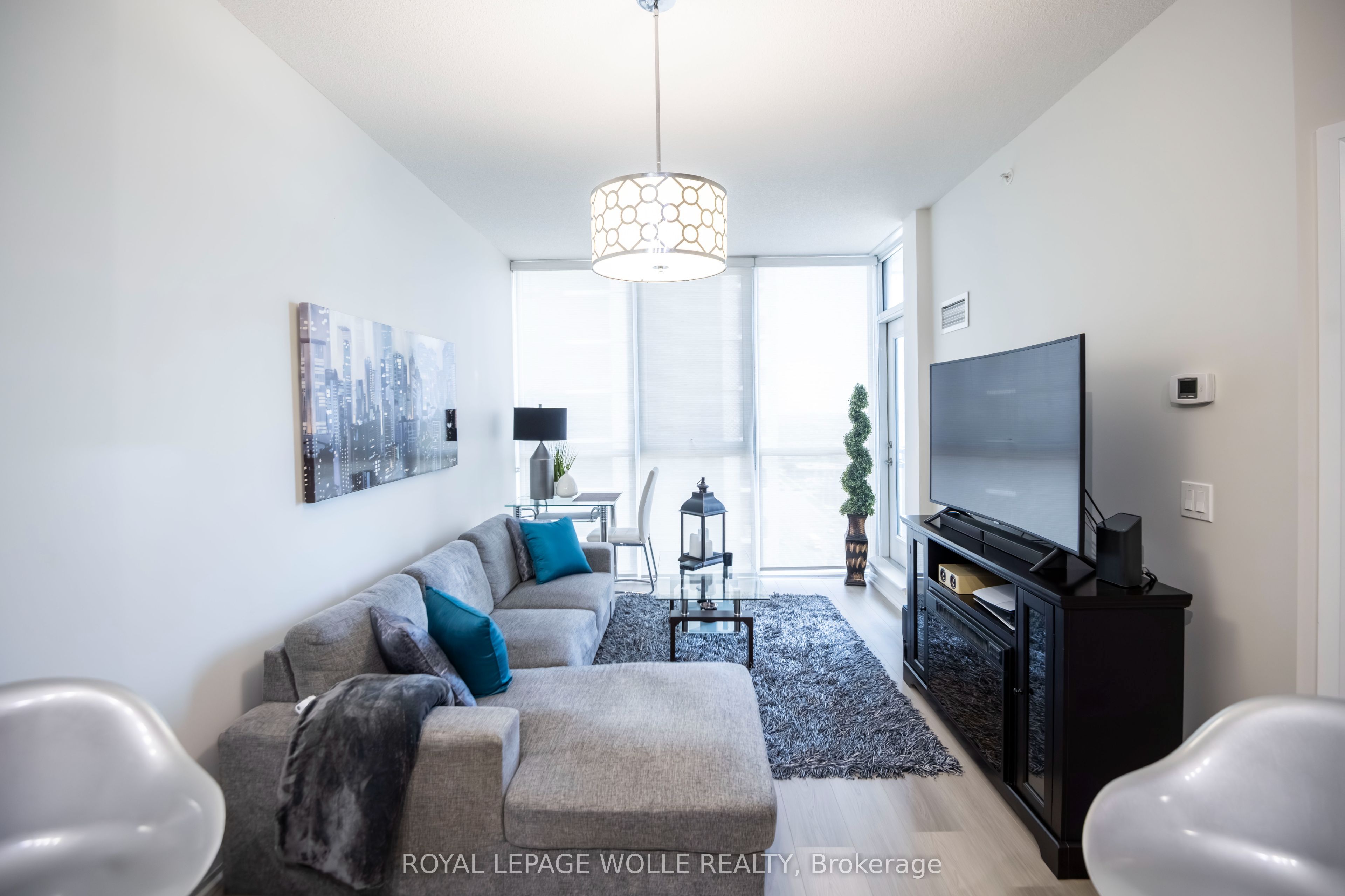 Additional image 4 of 1601-75 Eglinton Avenue W, Mississauga, ON, L5R 0E5