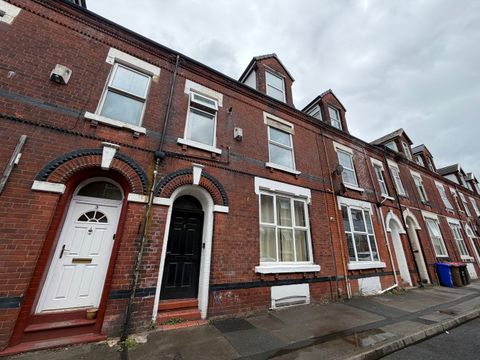 Cliff Avenue, Salford M7