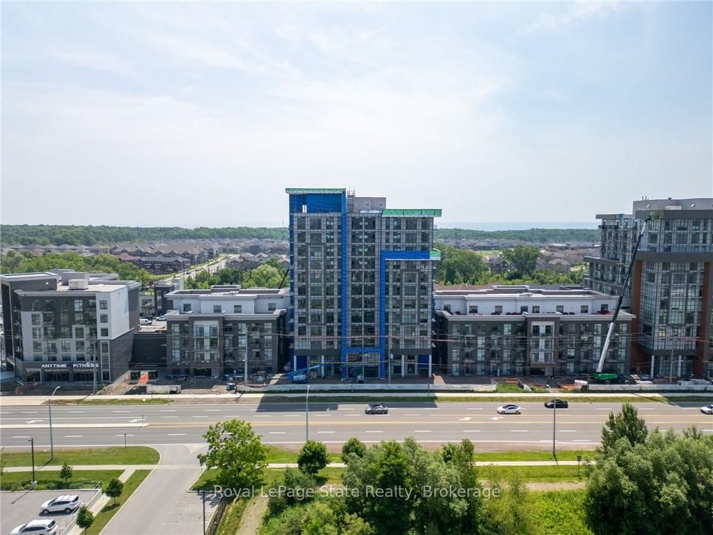 422-470 Dundas Street, Hamilton, ON, L8B 2A6