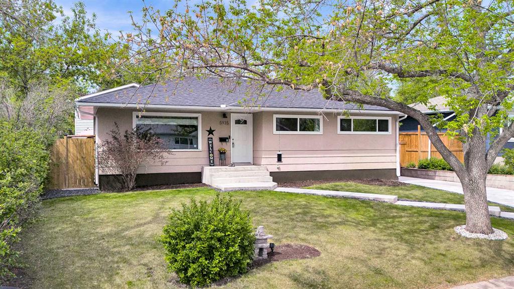 5935 Thornton Road NW, Calgary, AB, T2K 3C3 photo 4