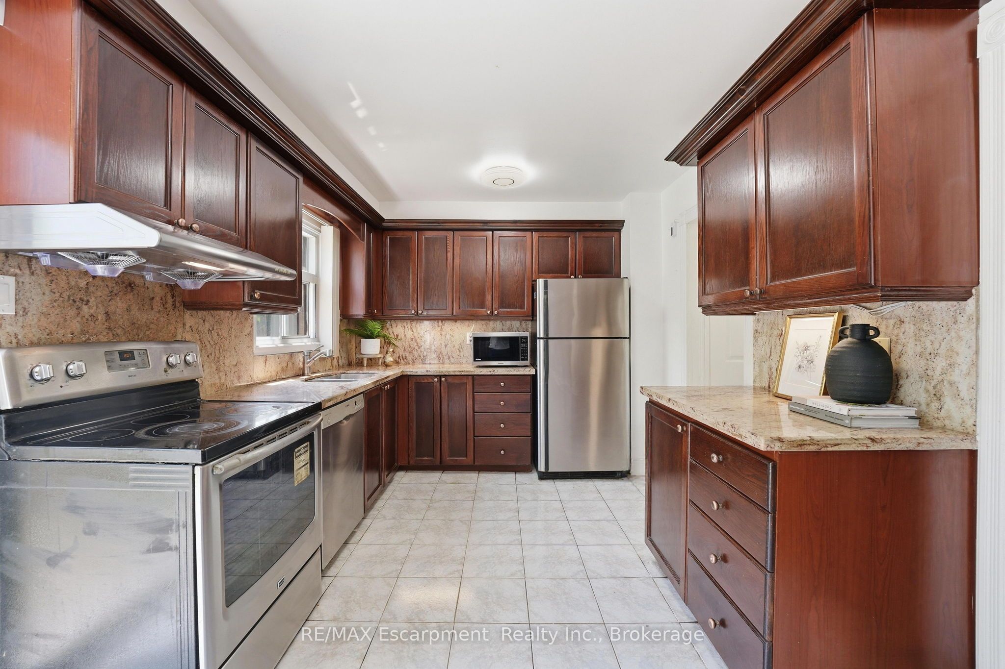 39 Riviera Drive, Vaughan, ON, L4K 2H9 photo 5