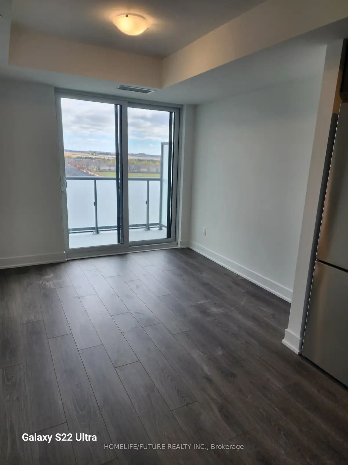 820-2545 Simcoe Street N, Oshawa, ON, L1L 0W3 photo 3