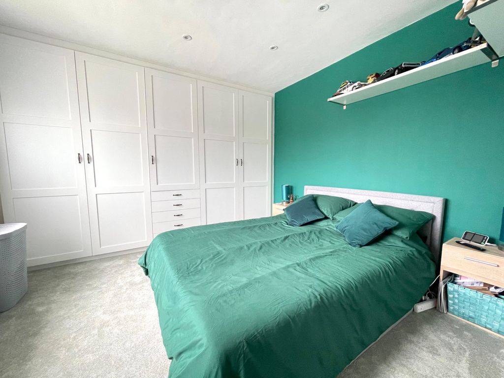 Additional image 7 of 2 bed maisonette for saleSt. Georges Avenue, Sheerness ME12